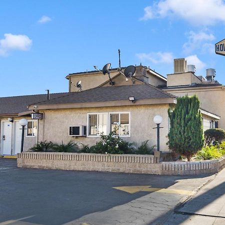 Holly Park Motel Near Lax Lennox エクステリア 写真