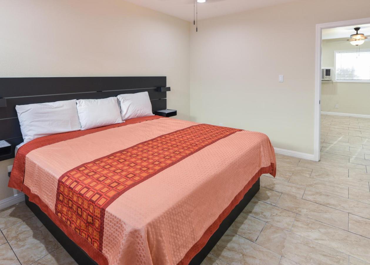 Holly Park Motel Near Lax Lennox エクステリア 写真